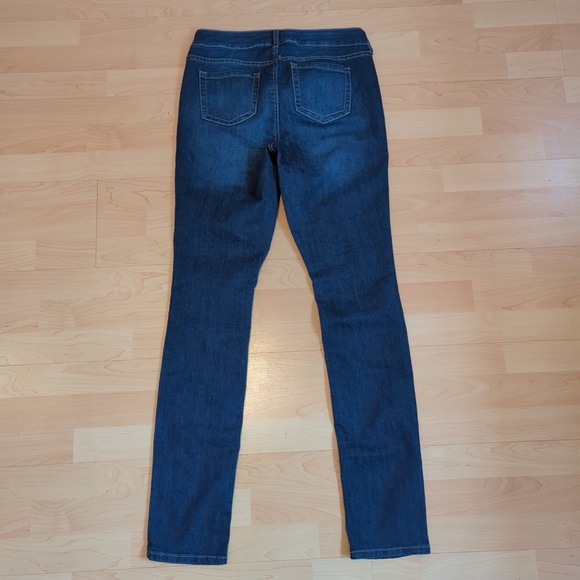 Torrid Medium Rise Skinny Jeans Tall Fit (10T) - Picture 2 of 11